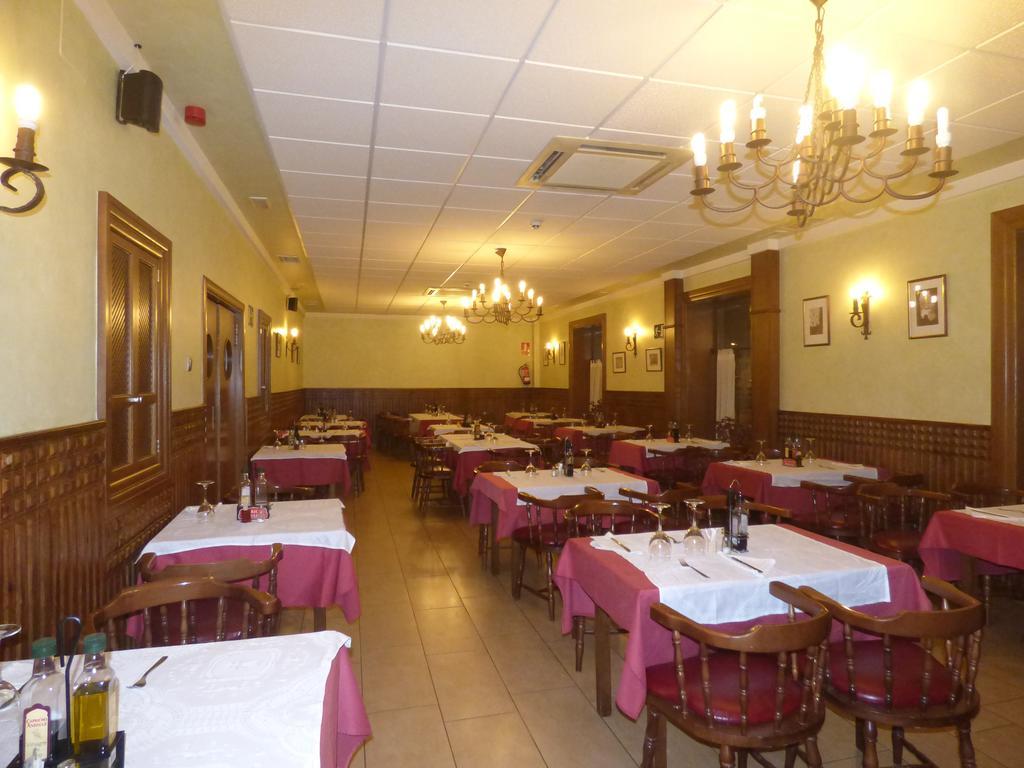 Hostal La Perdiz Sonseca Eksteriør billede